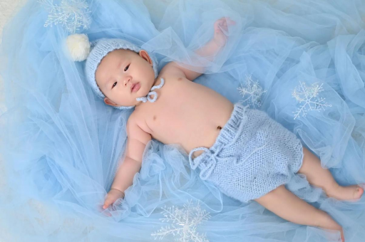 张北八个月宝宝发型 张北八个月宝宝发型